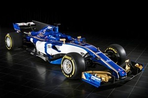 Svelata la Sauber F1, test con Antonio Giovinazzi