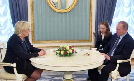 Leader Fn Le Pen a Mosca: Putin è nuovo mondo