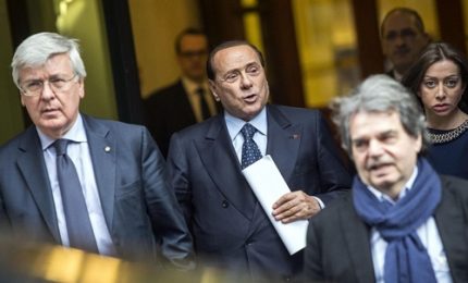 Tensioni in Forza Italia, la svolta sociale di Berlusconi non convince 'padri nobili' liberali