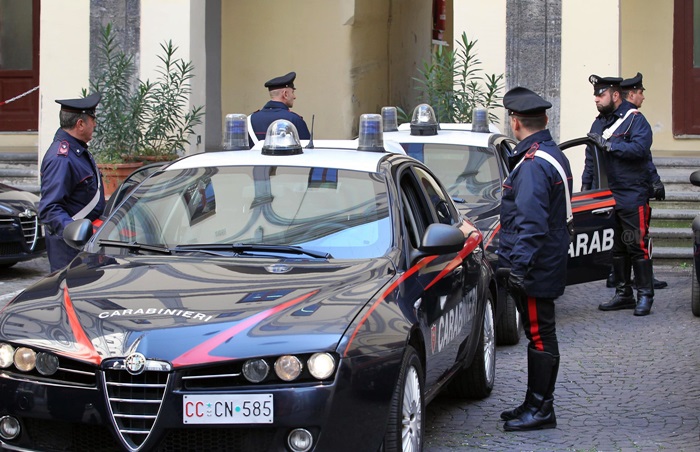 Rapine e furti tra le province di Napoli e Caserta, 19 persone arrestate