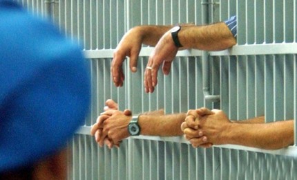 Evasione carcere Beccaria, don Rigoldi: "Riporterò a casa quei ragazzi"