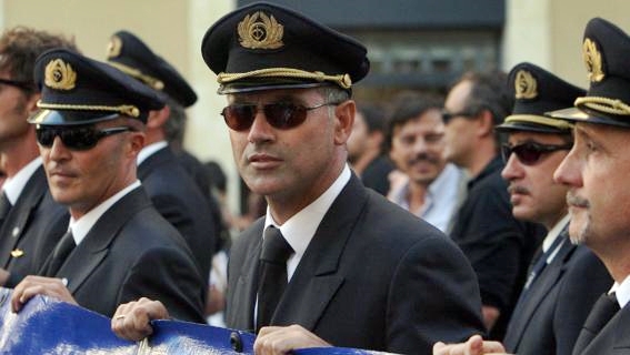 Alitalia, accordo per proroga contratto lavoro al 31 ottobre