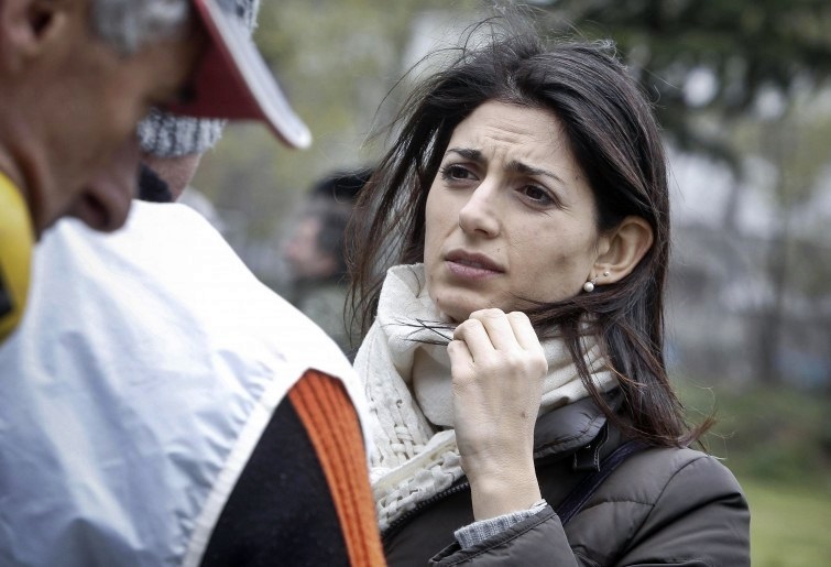 Nomine al Campidoglio, Virginia Raggi in Procura