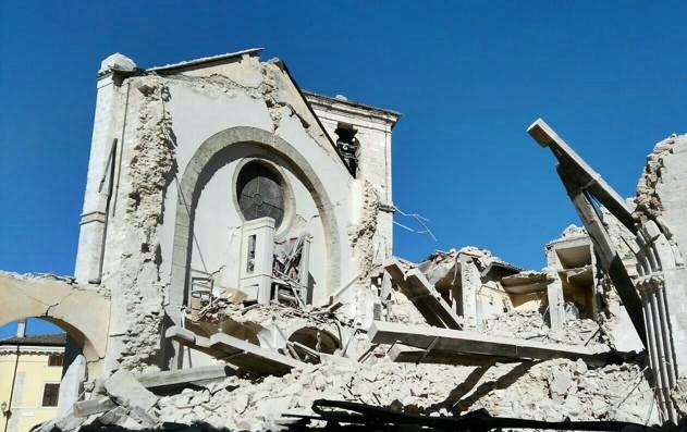 terremoto-umbria-norcia-0003