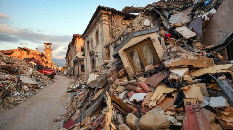 Amatrice ricorda terremoto. Il Commissario alla ricostruzione: aprire cantieri