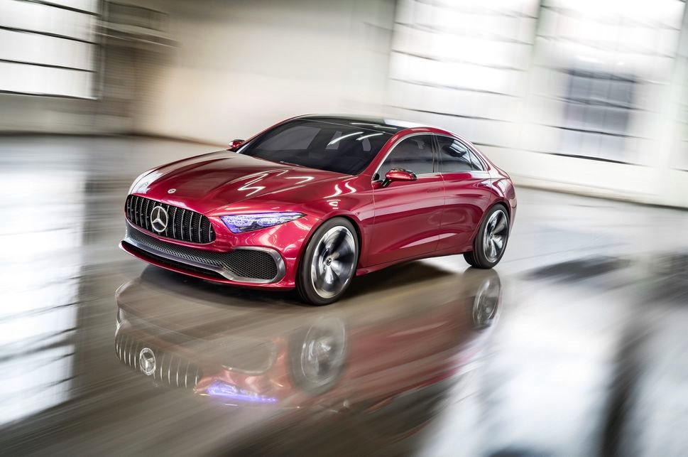 Mercedes-Benz, al salone di Shangai presenta la Concept A Sedan