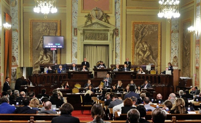 Finanziaria, primo via libera dal parlamento siciliano. Ok ai fondi per i disabili