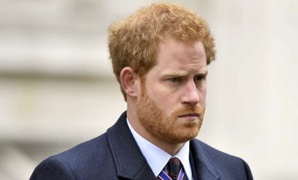 Principe Harry ammette: ero nel caos totale dopo morte Diana