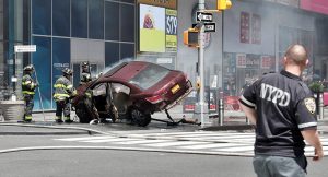 New York, auto piomba