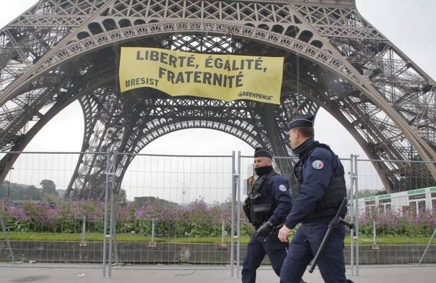 L’Isis minaccia voto in Francia: uccidete candidati ed elettori
