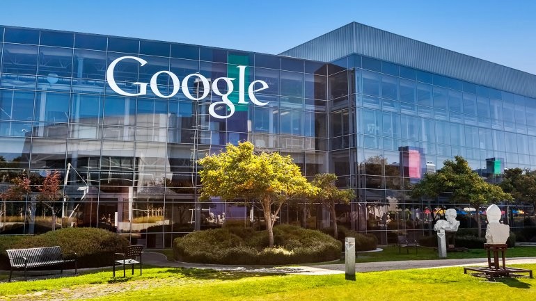 Google paga al fisco 306 milioni di euro