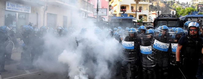 Giardini Naxos, una manifestazione contro G7. Quasi perfetta