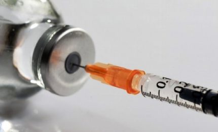 Vaccino influenza, oltre 17 mln di dosi disponibili