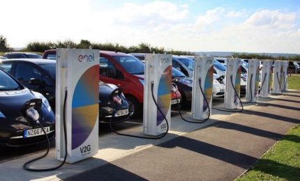 Arrivano in Italia le prime stazioni di rifornimento delle auto elettriche