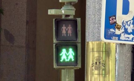 A Madrid i semafori gay-friendly in vista del Pride
