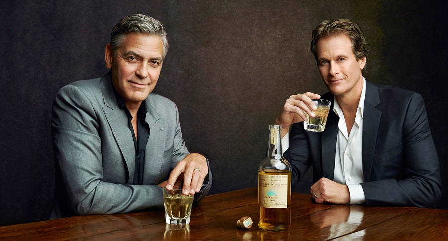 George Clooney vende la sua tequila per 1 miliardo di dollari