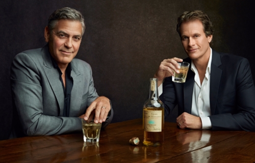 Clooney vende la sua tequila per 1 miliardo di dollari