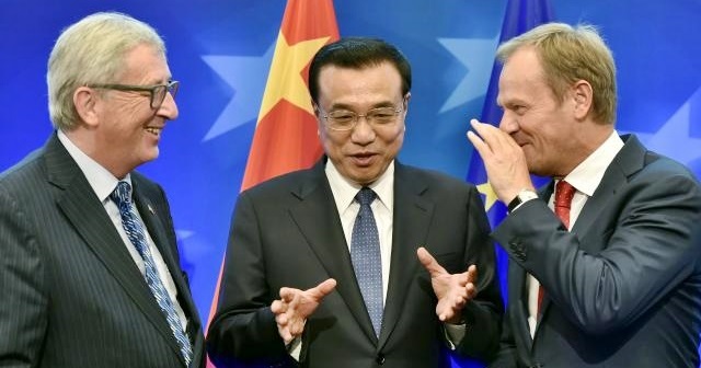 Ue-Cina unite sul clima. Il mondo s’indigna per abbandono Usa
