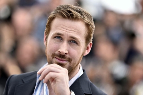 Dopo “La La Land” Gosling sarà Armstrong con la Universal