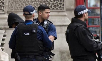 Attacco a Londra: nuovi blitz della polizia, numerosi arresti