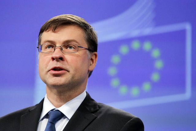 Dombrovskis: “Aiuteremo Italia con ogni mezzo”. Aiuti anche dalla Cina