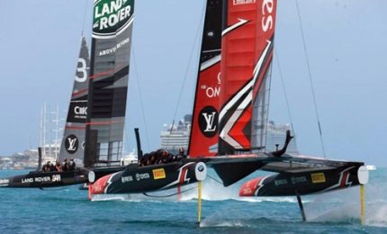 America's Cup, Emirates Team New Zealand in finale con Oracle