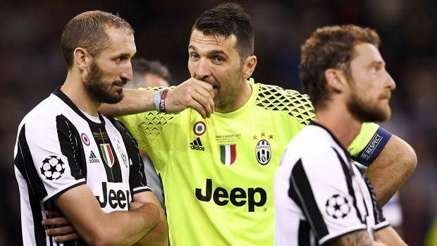 Juventus calcio, Buffon e Chiellini nel team of the year Uefa