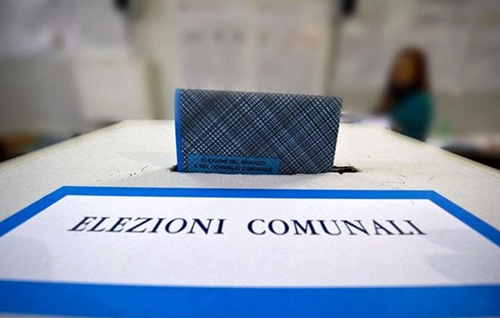 Il Pd vede 22 ballottaggi. Ai Cinquestelle pesa il caso Genova