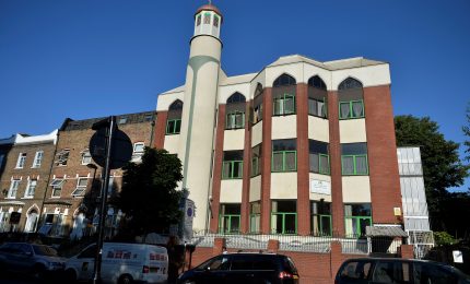 La moschea Finsbury Park, da simbolo islamista a bersaglio attentato