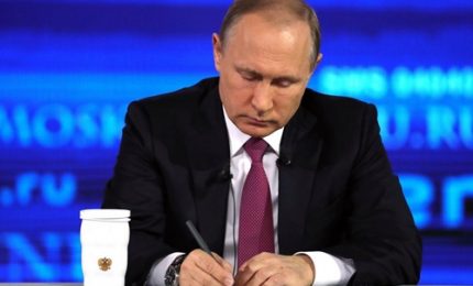Linea diretta con Putin, presidente risponde in tv
