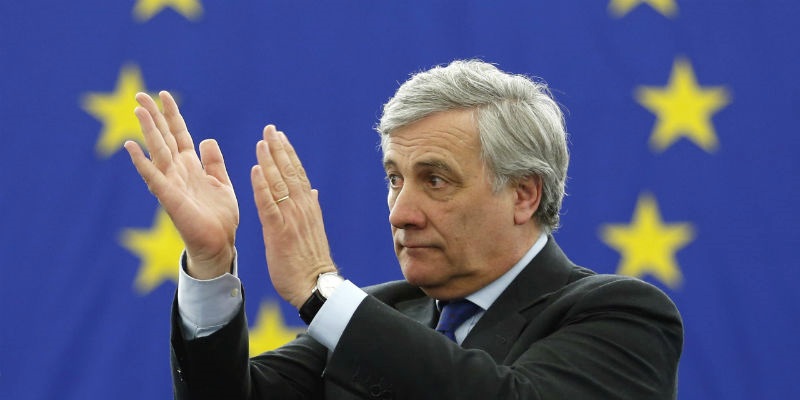 L’affondo di Tajani: l’Italia firma e poi vuole cambiare Trattati