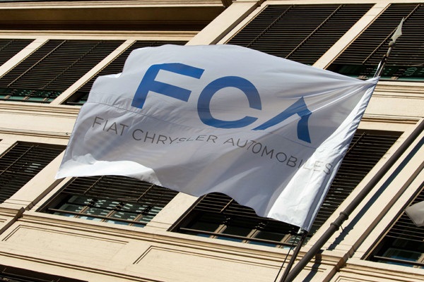 Fca, dal cda Intesa Sp via libera al prestito di 6,3 miliardi