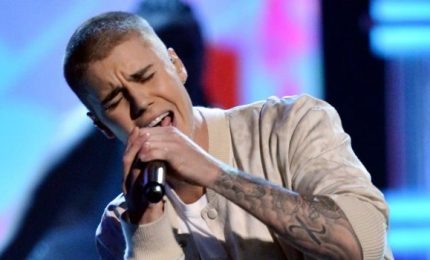 Justin Bieber interrompe il Tour per "circostanze impreviste"