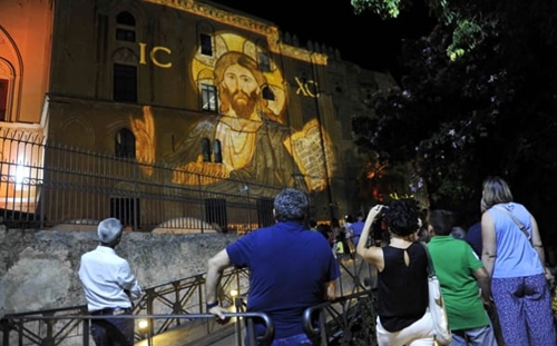 Palermo, 12.000 visitatori per la ‘Notte reale’ a Palazzo dei Normanni