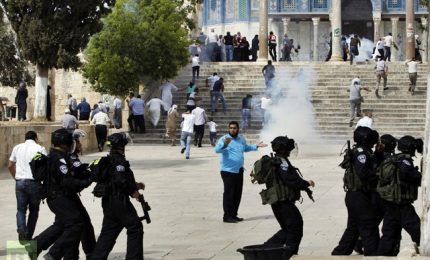 Scontri fra palestinesi e israeliani alla Spianata delle moschee