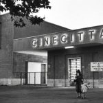Cinecittà compie novant’anni e si racconta in un documentario presentato a Cannes
