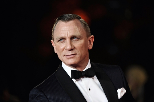 Daniel Craig ci ripensa, sarà di nuovo James Bond