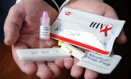 Primo test fai-da-te per l'hiv venduto in farmacia