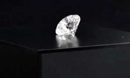 All'asta un diamante russo di 51 carati da record