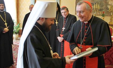 Mosca, cardinale Parolin incontra Hilarion: "Emozionato di essere qui"