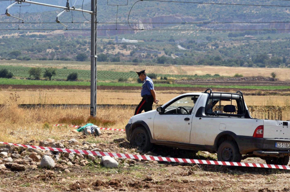 Agguato nel Foggiano, 4 morti uccisi con arma da fuoco. Il bersaglio un boss