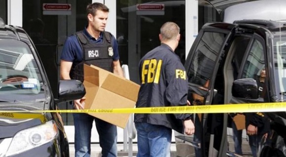 Blitz dell’Fbi a casa del capo della campagna di Trump