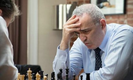 Prima sconfitta di Kasparov tornato in gara dopo 12 anni