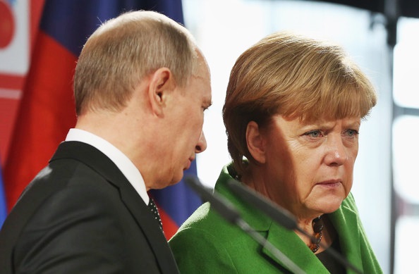 Putin su linea Merkel, su Corea del Nord serve dialogo modello crisi iraniana