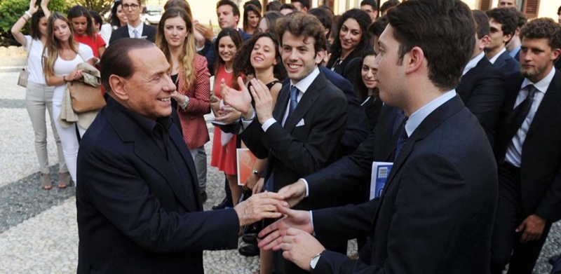 Berlusconi sceglie Di Maio come “nemico”. E a Salvini dice: io leader