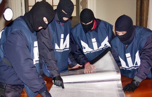 Mafia e droga a Bari, 35 misure in zona Japigia e comuni vicini
