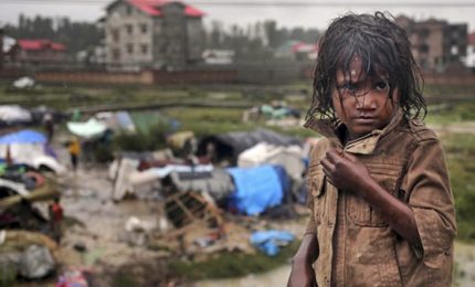 I monsoni devastano Paesi asiatici: 1300 morti