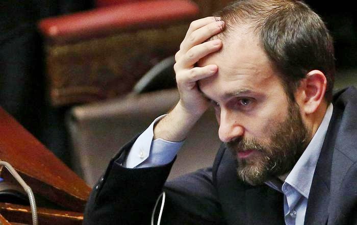 Pd, assemblea appesa a governo giallo-verde