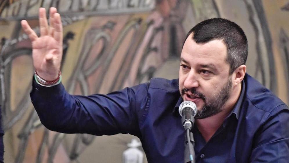 Berlusconi-Salvini, sul tavolo collegi uninominale e programma di governo