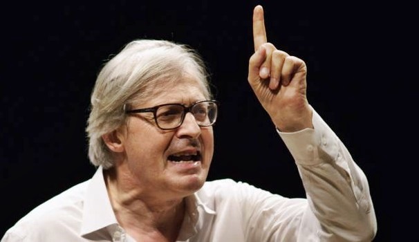 Sgarbi attacca D’Amato: “Sei un ignorante, studia le leggi…”